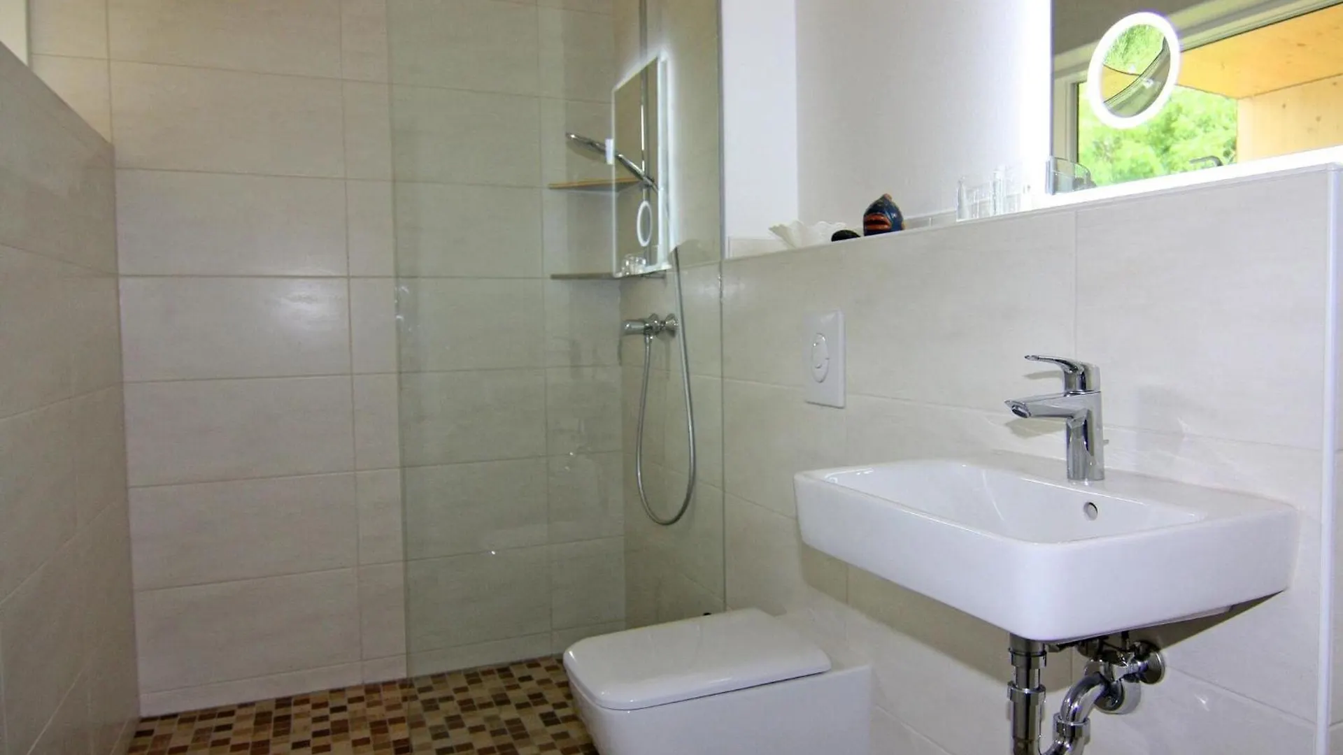 Ferienappartement Amber In Berlin Mahlsdorf Tyskland